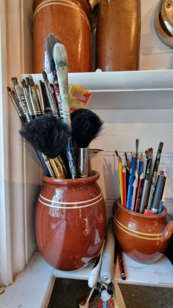 Paint brushes